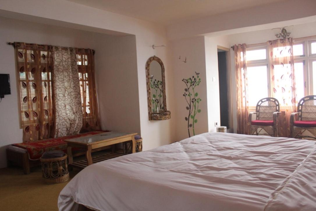 The Ace Pine Valley Hotell Pelling Exteriör bild
