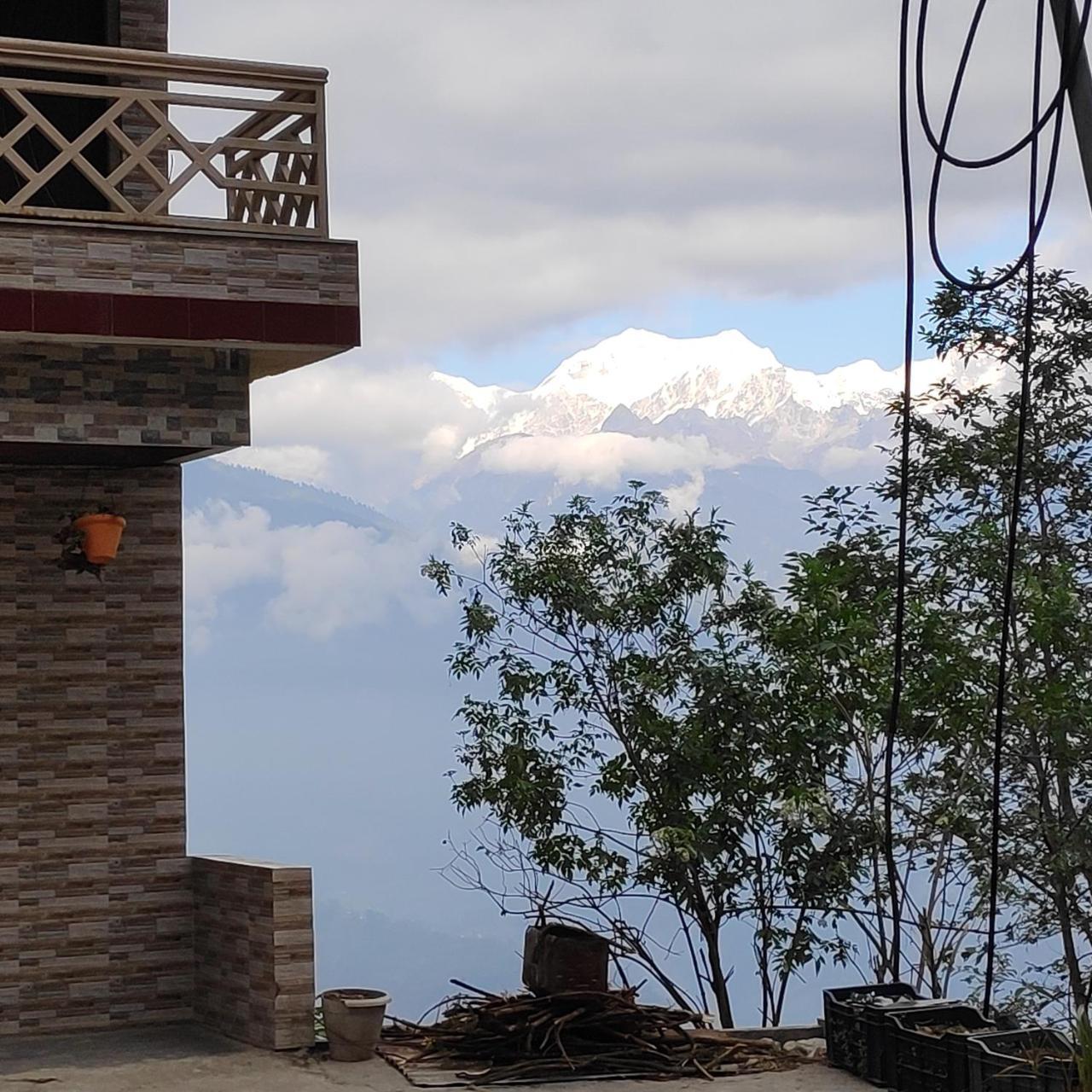 The Ace Pine Valley Hotell Pelling Exteriör bild